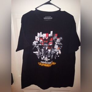 3/$10 Minecraft  2020 Dungeons Women's Size XL  T-Shirt Black Graphic